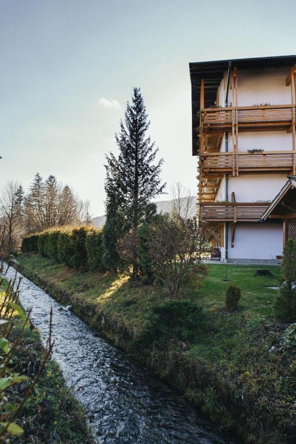 Hotel Paradiesquelle Пухберг-ам-Шнеберг Экстерьер фото