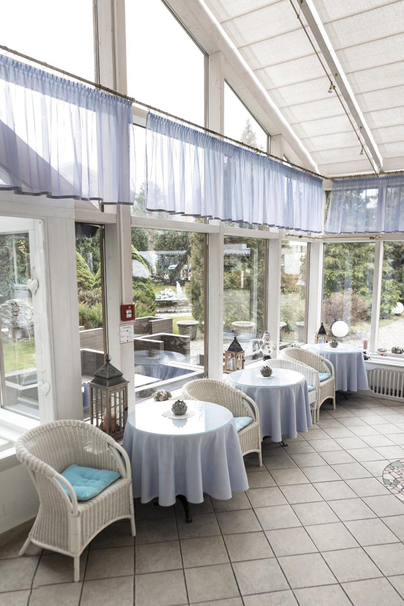 Hotel Paradiesquelle Пухберг-ам-Шнеберг Экстерьер фото